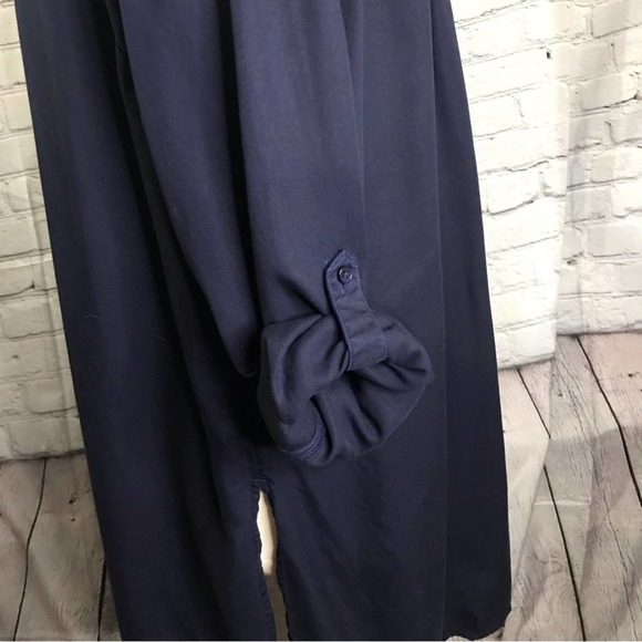 Crown & Ivy Navy Tunic Blouse Size 1X - Picture 5 of 9